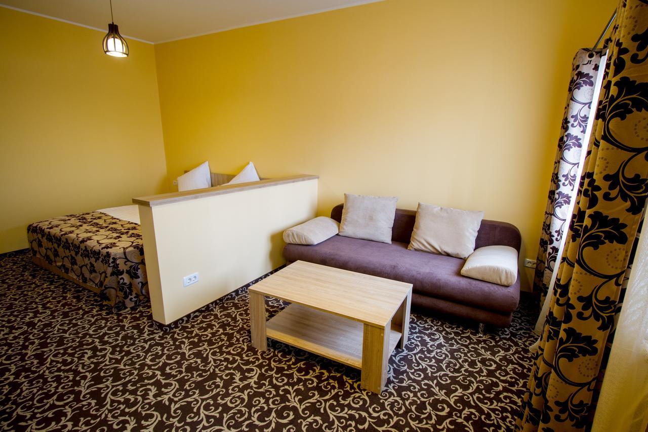 Green Garden Resort Odobesti Zimmer foto