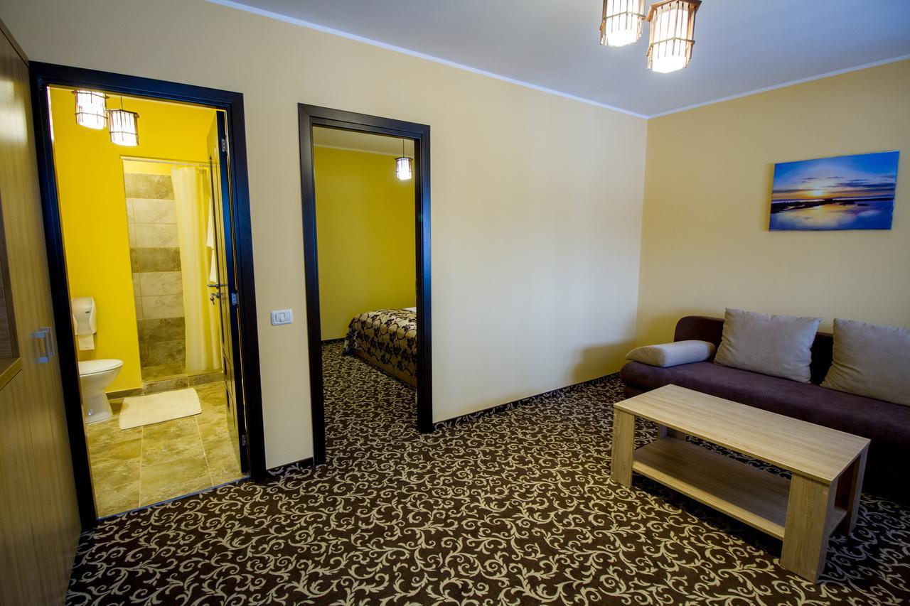 Green Garden Resort Odobesti Zimmer foto